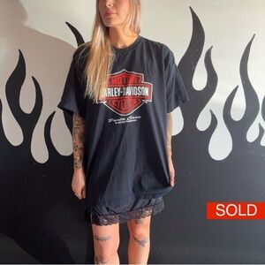 ❌SOLD❌Harley-Davidson Black and Red Logo Tee
